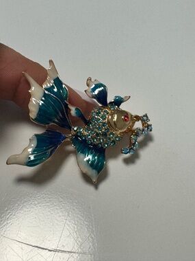Teal Blue Brooch - Decorative Jewelry Accent